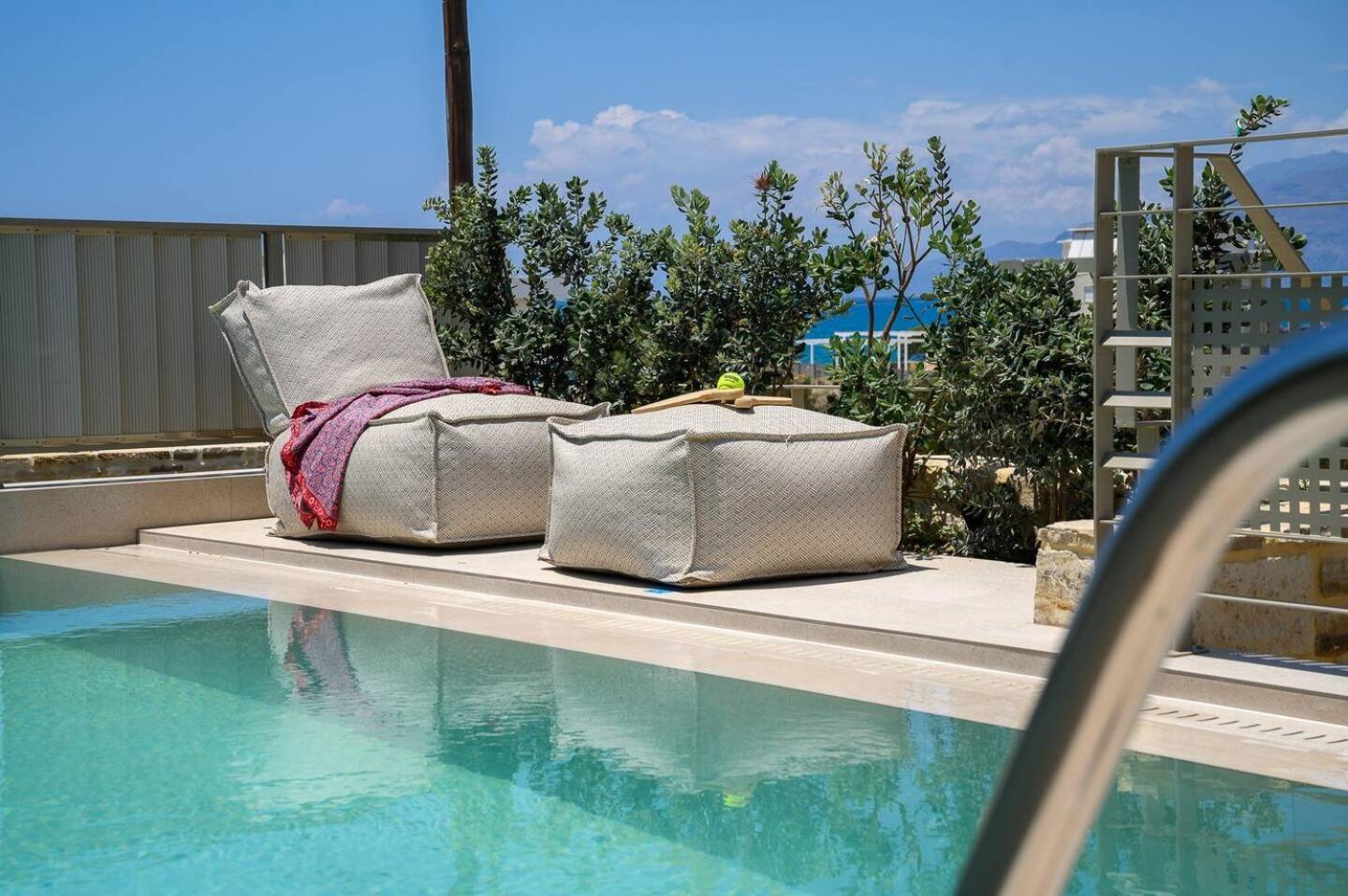 Ammokrinos Luxury Homes,150M From The Beach كالاماكي المظهر الخارجي الصورة