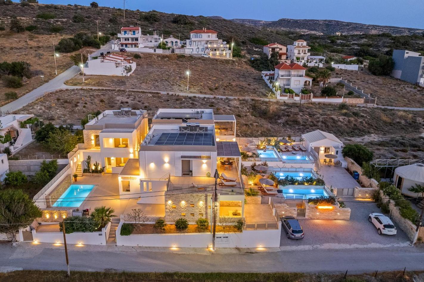 Ammokrinos Luxury Homes,150M From The Beach كالاماكي المظهر الخارجي الصورة